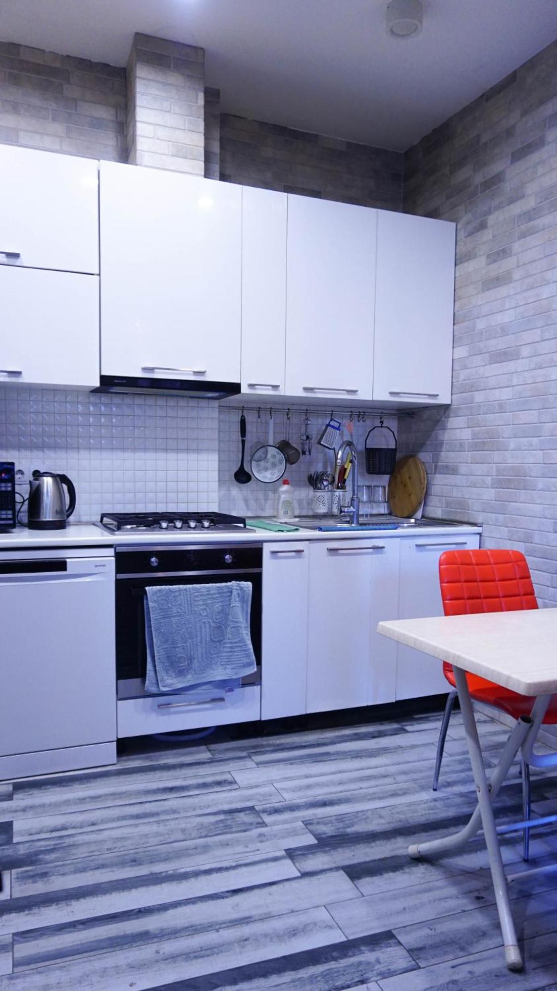 טביליסי J Square Hostel מראה חיצוני תמונה